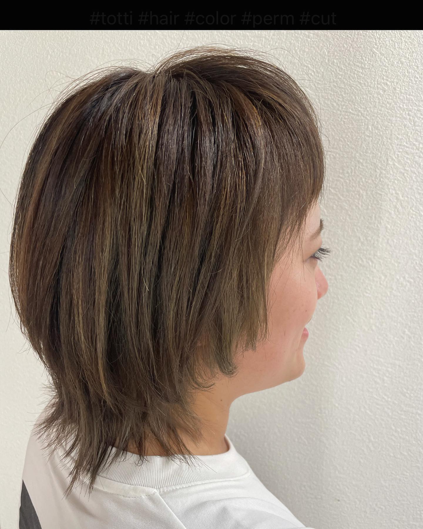 スタッフヘアー同一人物😎ウルフ対ボブ︎#totti #hair #color #perm #cut #hairstyle #haircolor #hairarrange #stylist #care #carelist #aujua #イルミナカラー #headspa #treatment #美容院