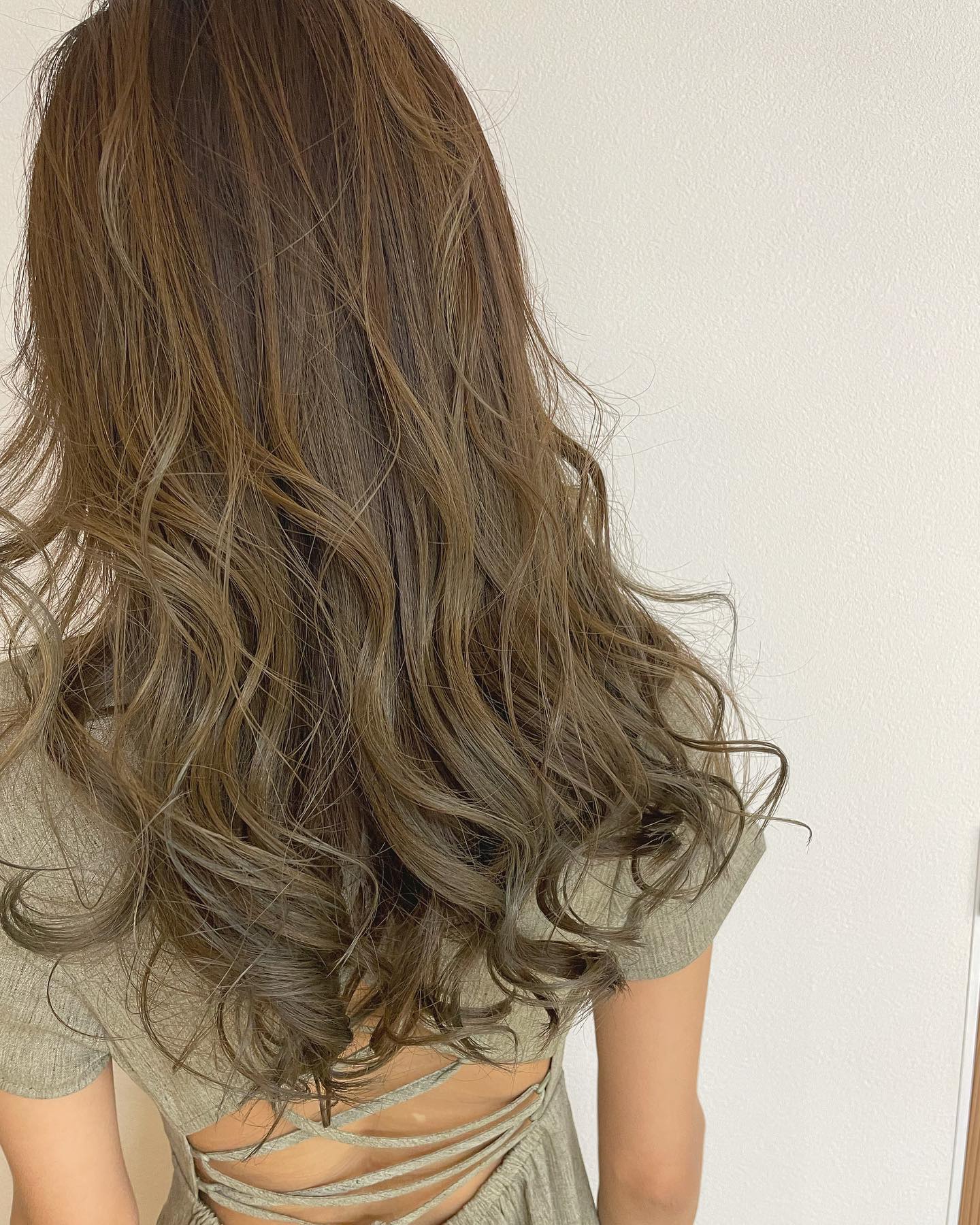 #longhair ．．#airtouch #ハイトーン#美しい#beutiful #ギャップ萌え #ベージュカラー ．．〠627-0004京丹後市峰山町荒山1220-1︎0772608704close:Wednesday