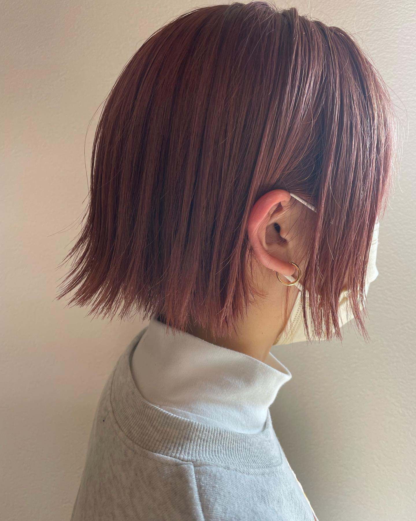 ピンクオレンジ🧡切りっぱなしのスタイルと相性抜群#totti #hair #color #perm #cut #hairstyle #haircolor #hairarrange #stylist #care #carelist #aujua #イルミナカラー #headspa #treatment #美容院