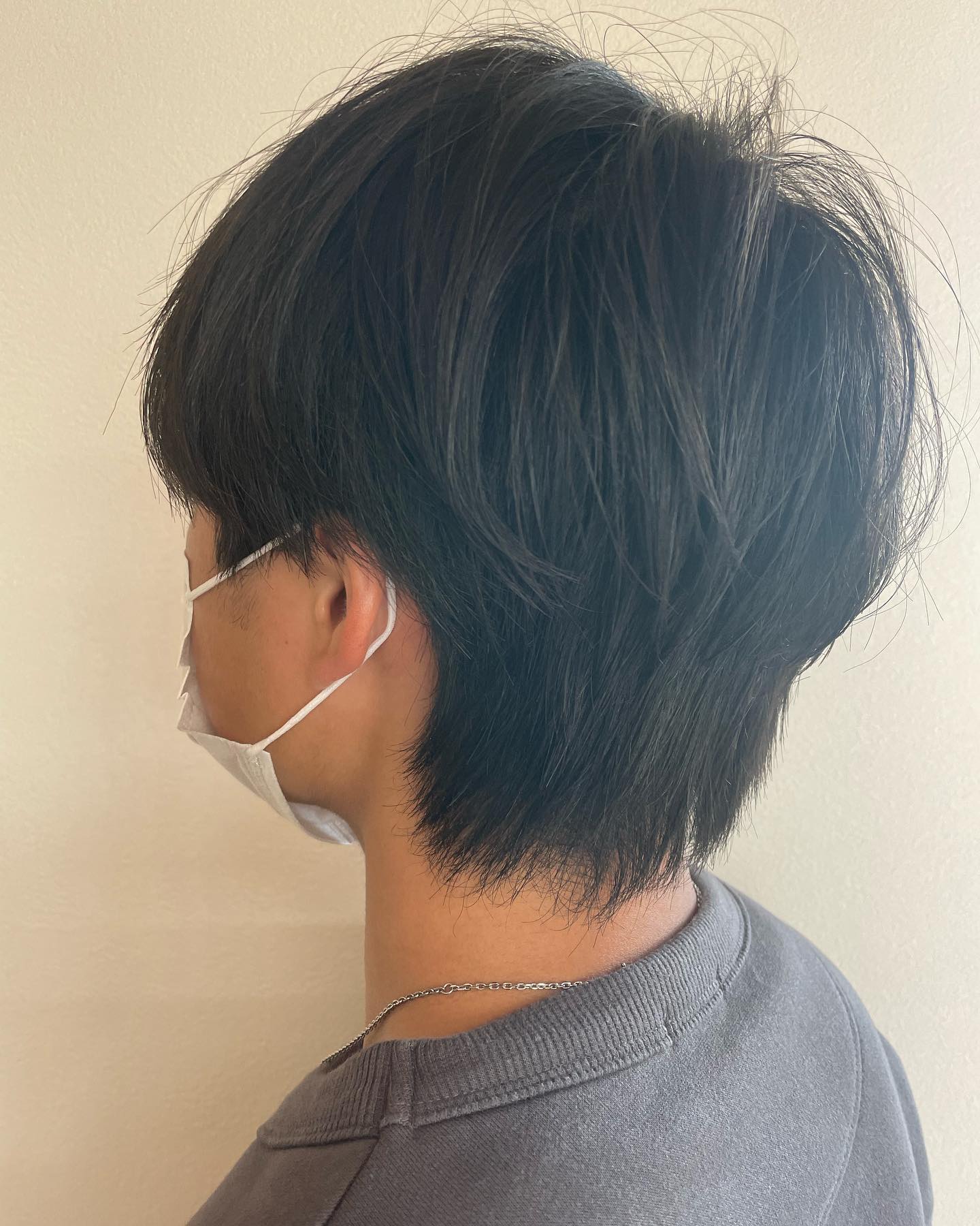 ウルフ近づいてきたーーー🤩🤩🤩前髪引っ掛からなかったかな🤔　笑#totti #hair #color #perm #cut #hairstyle #haircolor #hairarrange #stylist #care #carelist #aujua #イルミナカラー #headspa #treatment #美容院