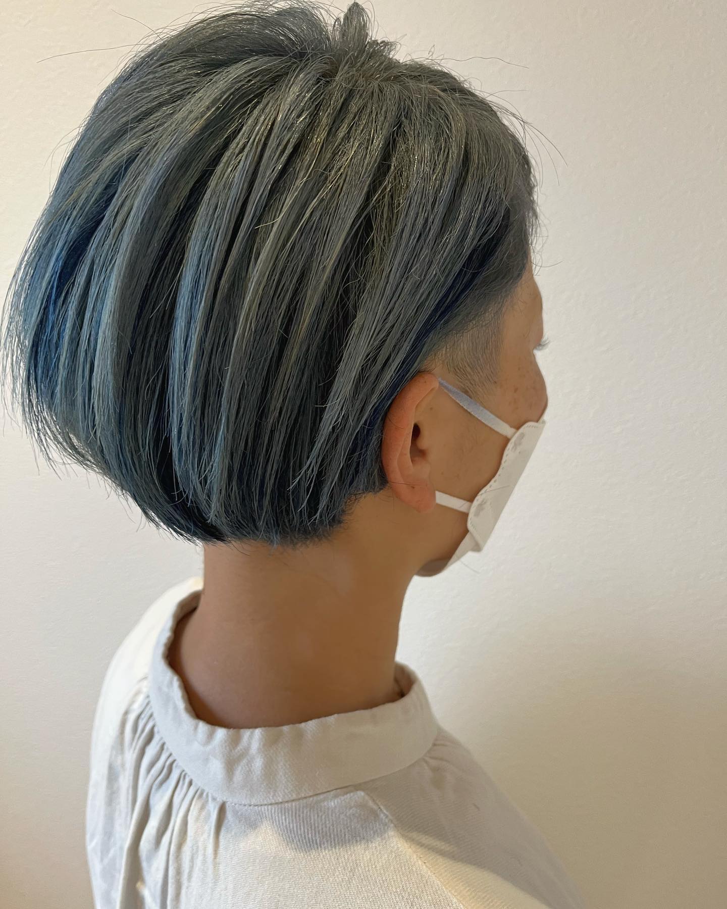 #グレーアッシュ #ブルー #ローライト #マッシュショート #shorthair ．．〠627-0004京丹後市峰山町荒山1220-1︎0772608704close:Wednesday